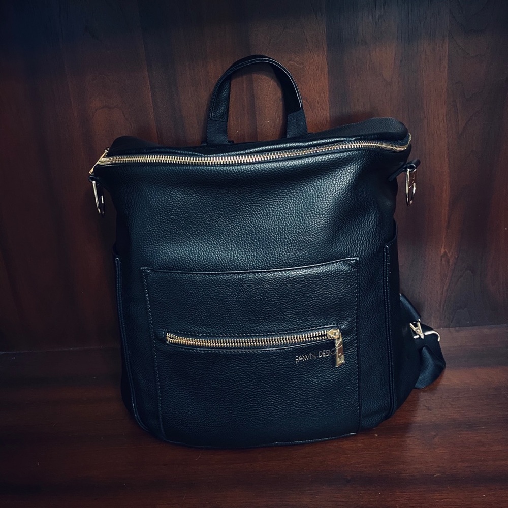 LIKE NEW • Fawn Design • The Original Diaper Bag